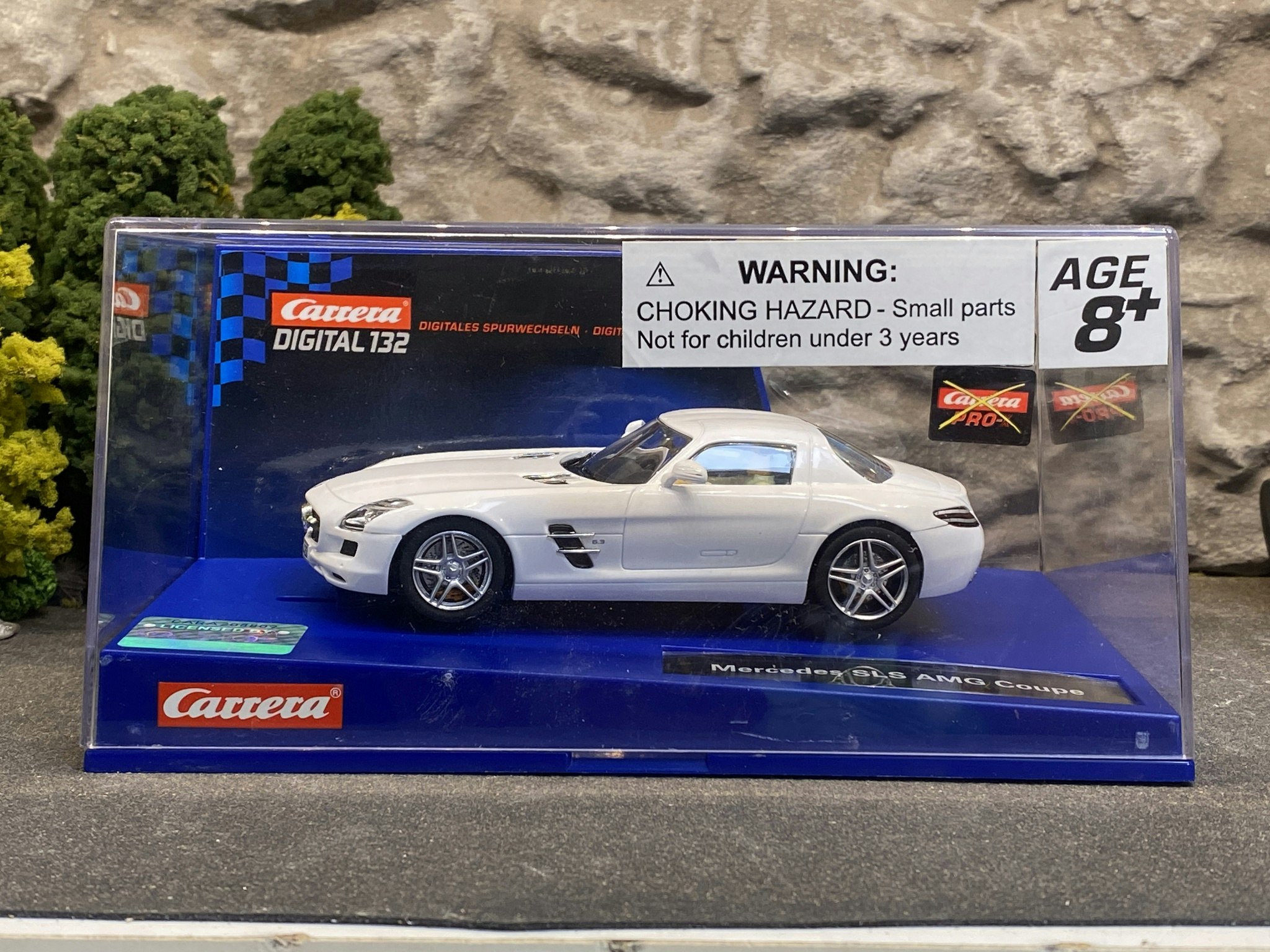 Skala 1/32 Digital/Analog slotcar fr Carrera: Mercedes-Benz SLS AMG Coupe, White