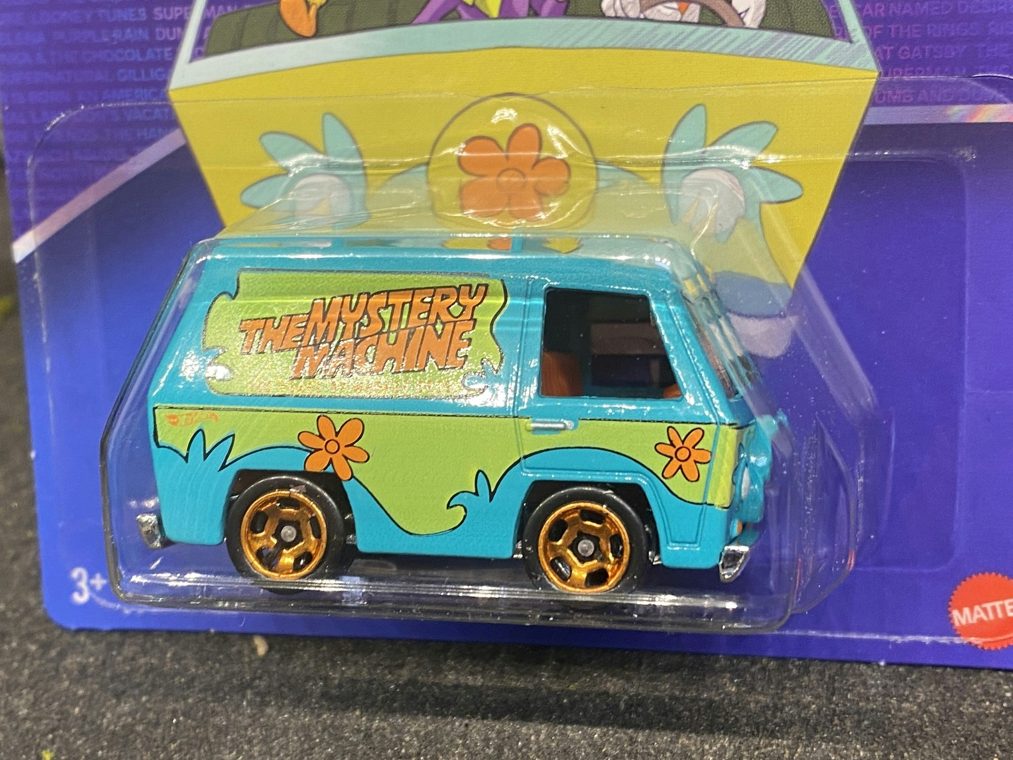 Skala 1/64 Hot Wheels - WB 100 years - The Mystery Machine