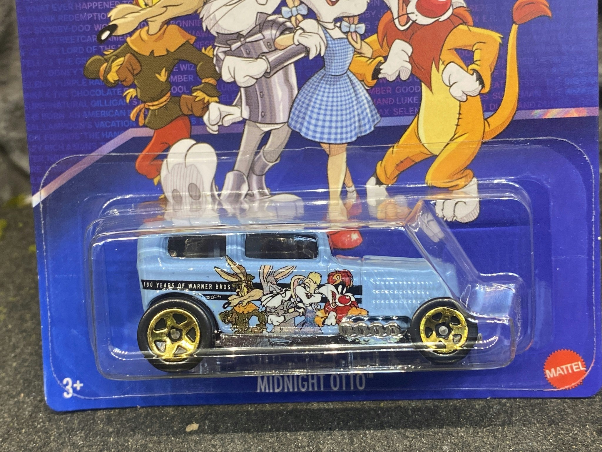 Skala 1/64 Hot Wheels - WB 100 years - Midnight Otto