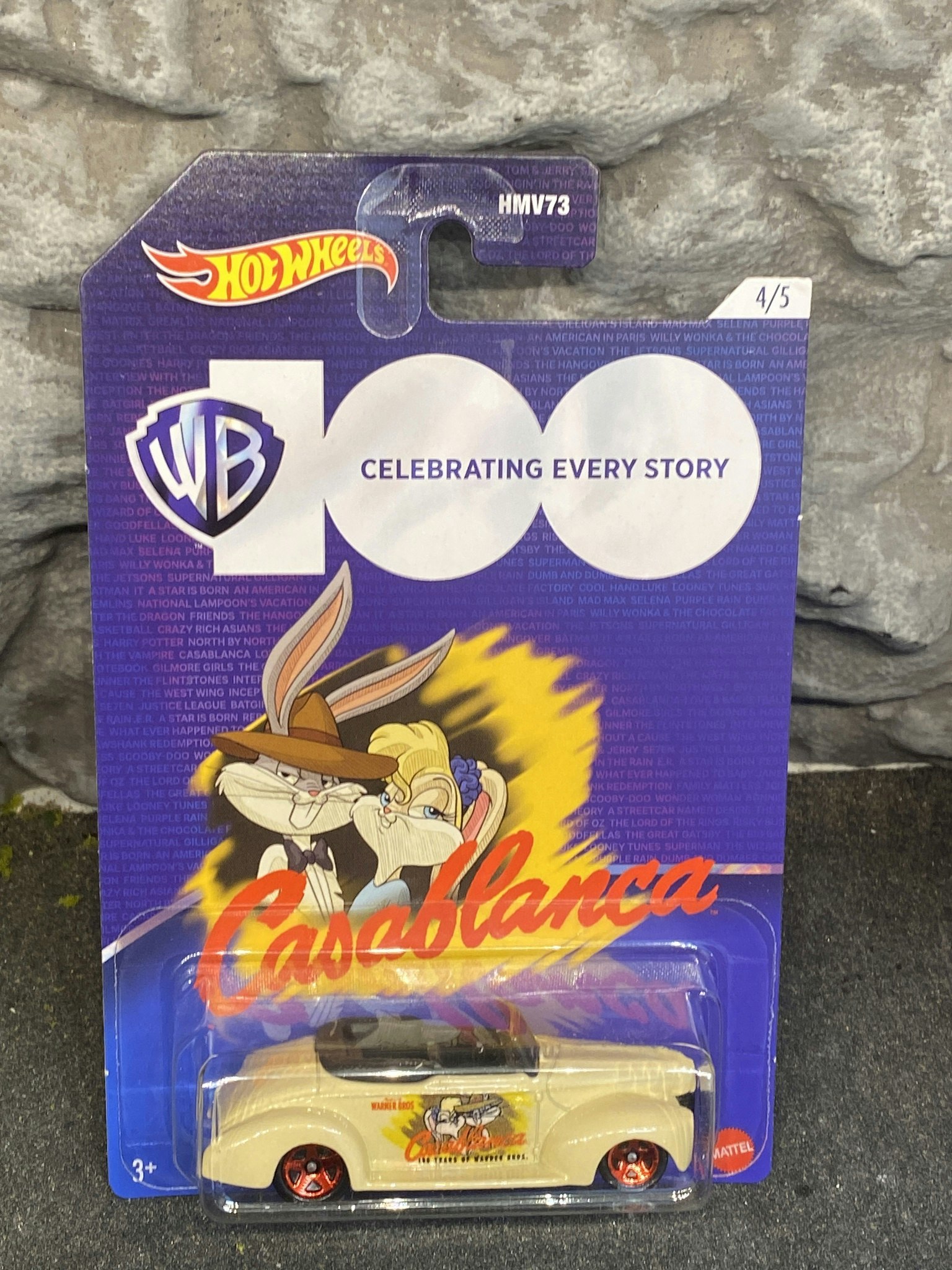 Skala 1/64 Hot Wheels - WB 100 years - Casablanca - 40' Ford
