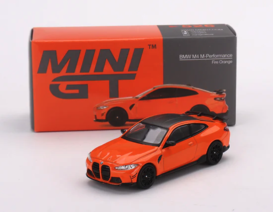 Skala 1/64 - BMW M4 M-Performance (G82) Fire Orange LHD fr MINI GT