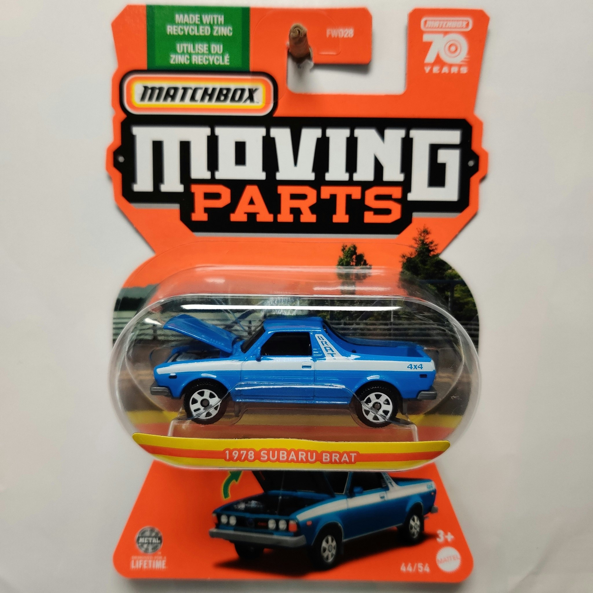Skala 1/64 Matchbox "Moving Parts" - Subaru Brat 1978