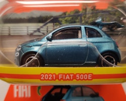 Skala 1/64 Matchbox "Moving Parts" - Fiat 500E 2021