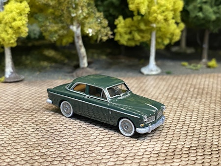 Scale 1/87 H0 - Volvo Amazon, Dark green with white wheel sides fr Wiking