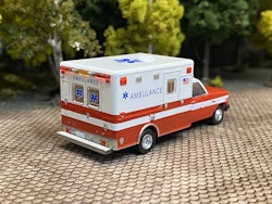 Skala 1/87 H0 - Ford F-350 Horton Ambulance, white/red fr PCX87