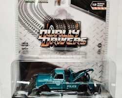Skala 1/64  GreenLight "Dually Drivers" Chevrolet C-30 Dually Wrecker New York Police Department NYDP