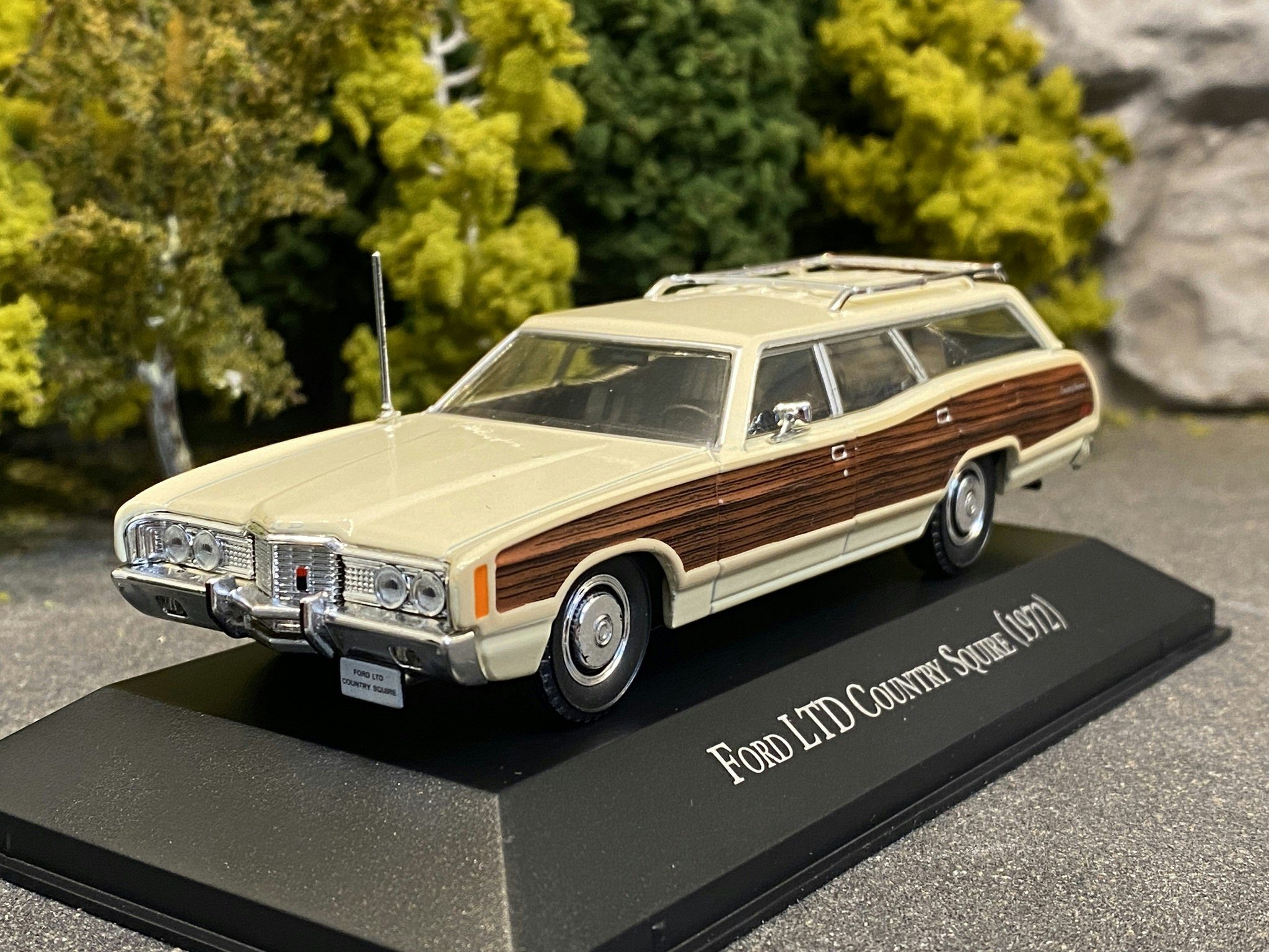 Skala 1/43: Ford LTD Country Squire 1972' fr DeAgostini