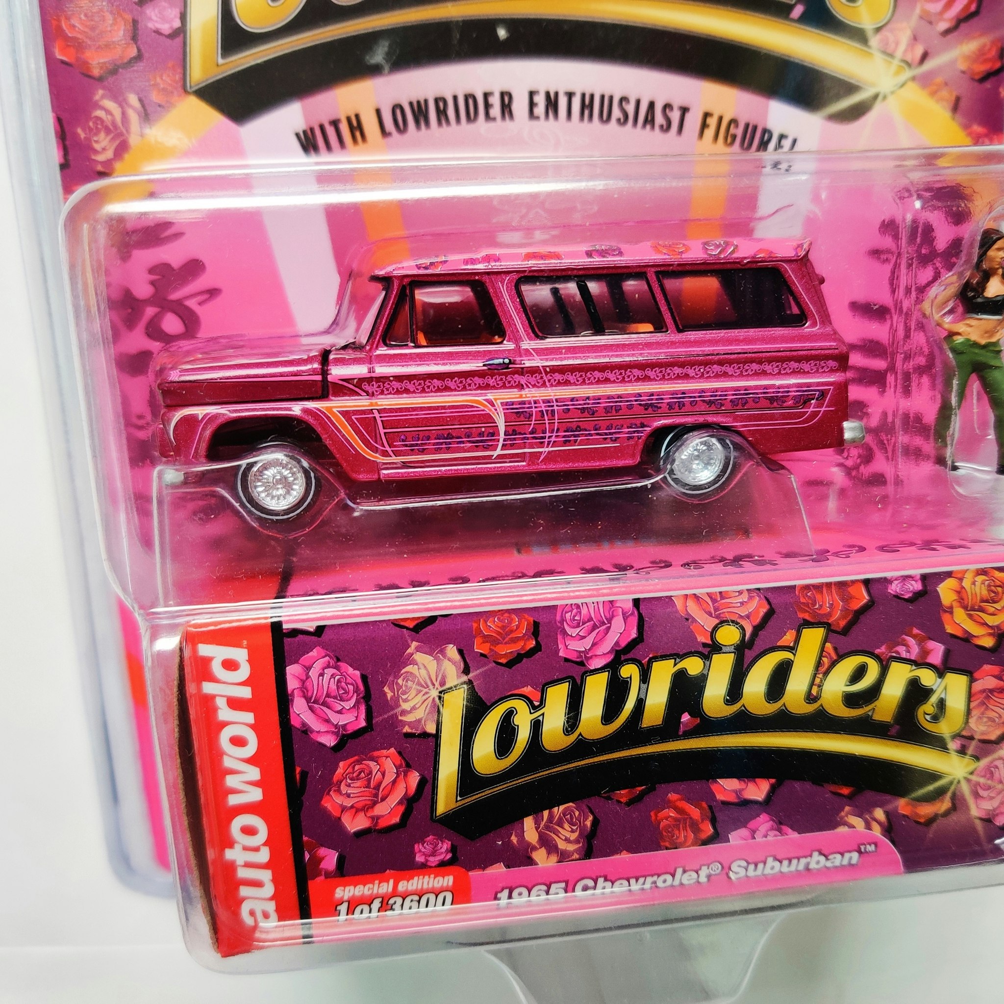Skala 1/64 Auto World "Lowriders" Chevrolet Suburban 1965 Spc.Ed Exkl. Mijo