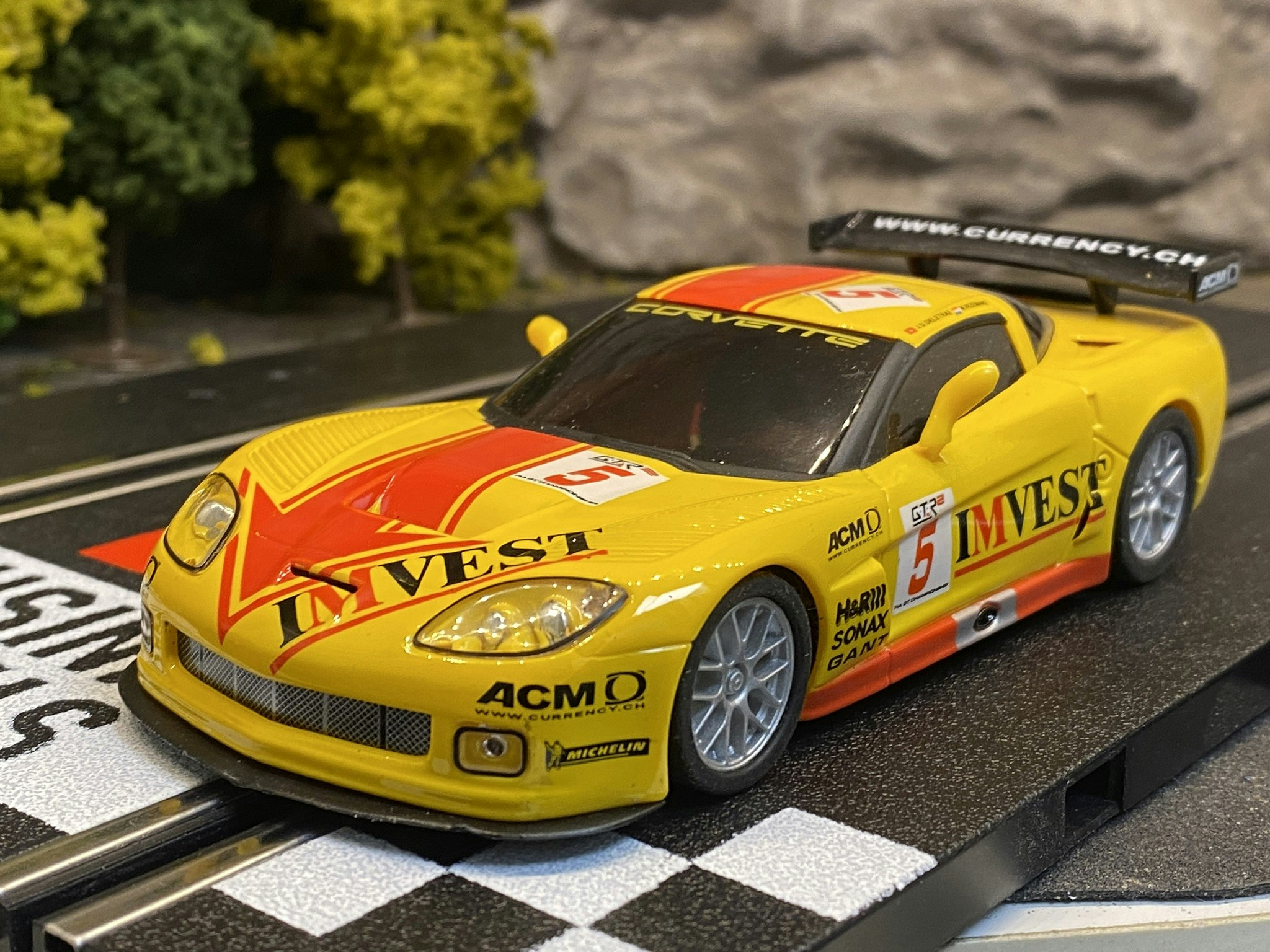 Skala 1/32 Used analogue slotcar: Chevrolet Corvette "IMVEST" fr Ninco