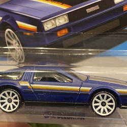 Skala 1/64 Hot Wheels: DMC Delorean, Dark blue w stripes - 80's series