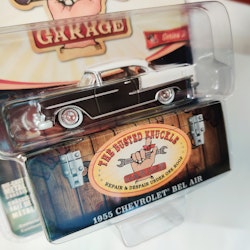Skala 1/64 Greenlight "The Busted Knuckle Garage" Chevrolet Bel Air 55' ' Ser.2