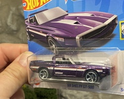 Skala 1/64 Hot Wheels: Shelby GT-500 69', Purple