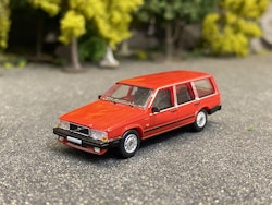 Skala 1/87 - Volvo 740 (745), Red fr PCX87
