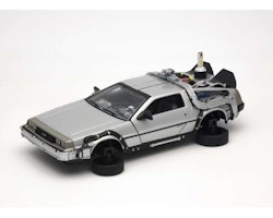 Skala 1/24 1983 DeLorean, Back to the Future II Flying Wheel ver. fr Welly