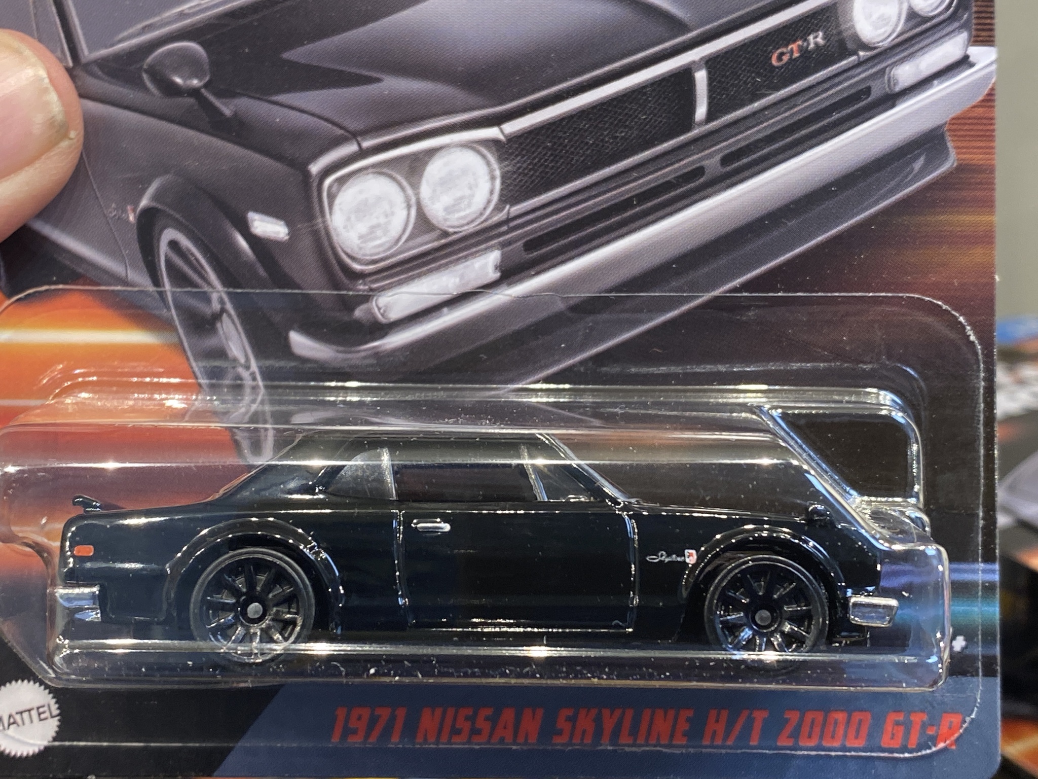 Skala 1/64 Hot Wheels - Fast & Furious: 71' Nissan Skyline H/T 2000 GT-R