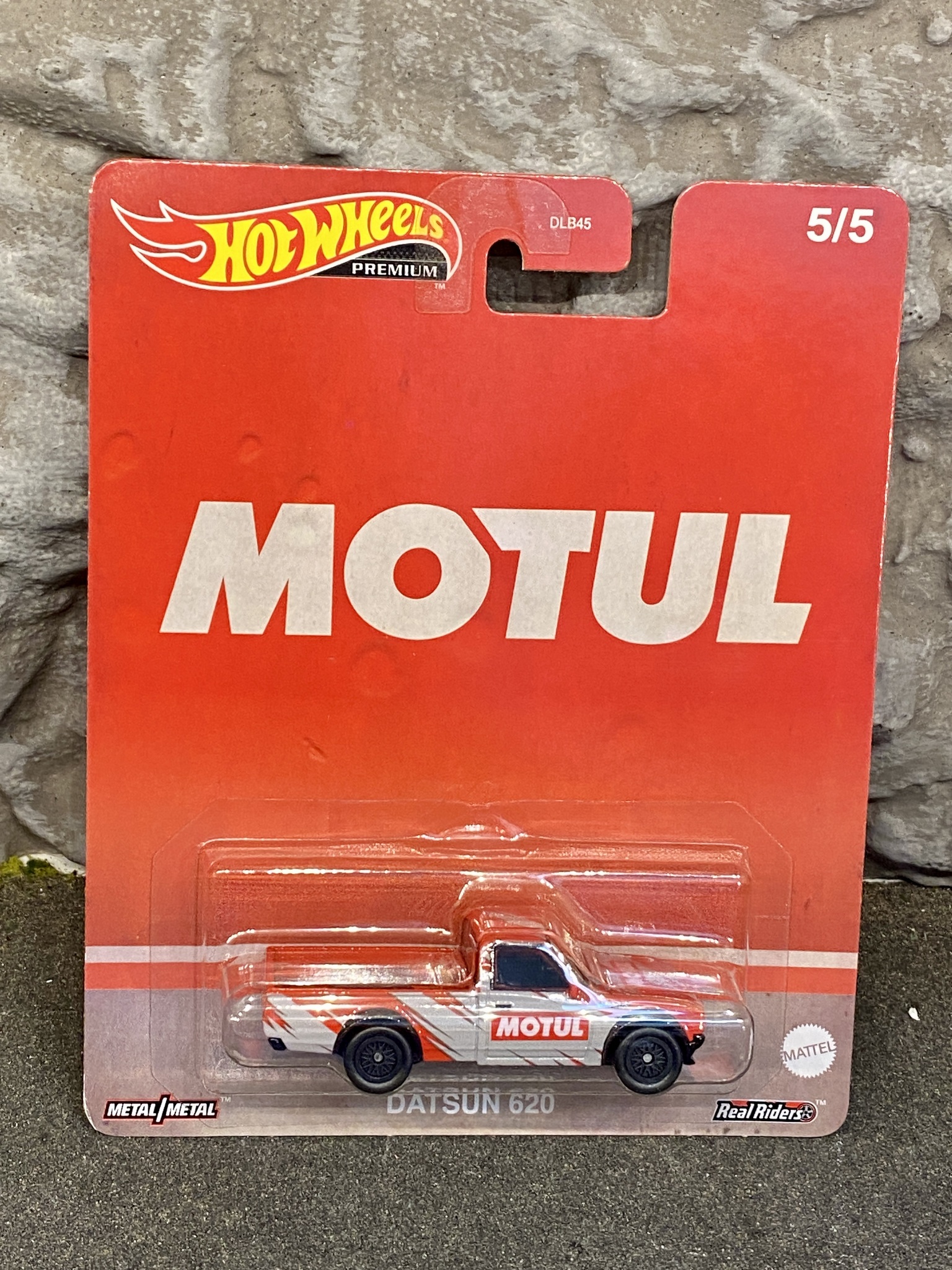Skala 1/64 Hot Wheels Premium: Datsun 620 "Motul"