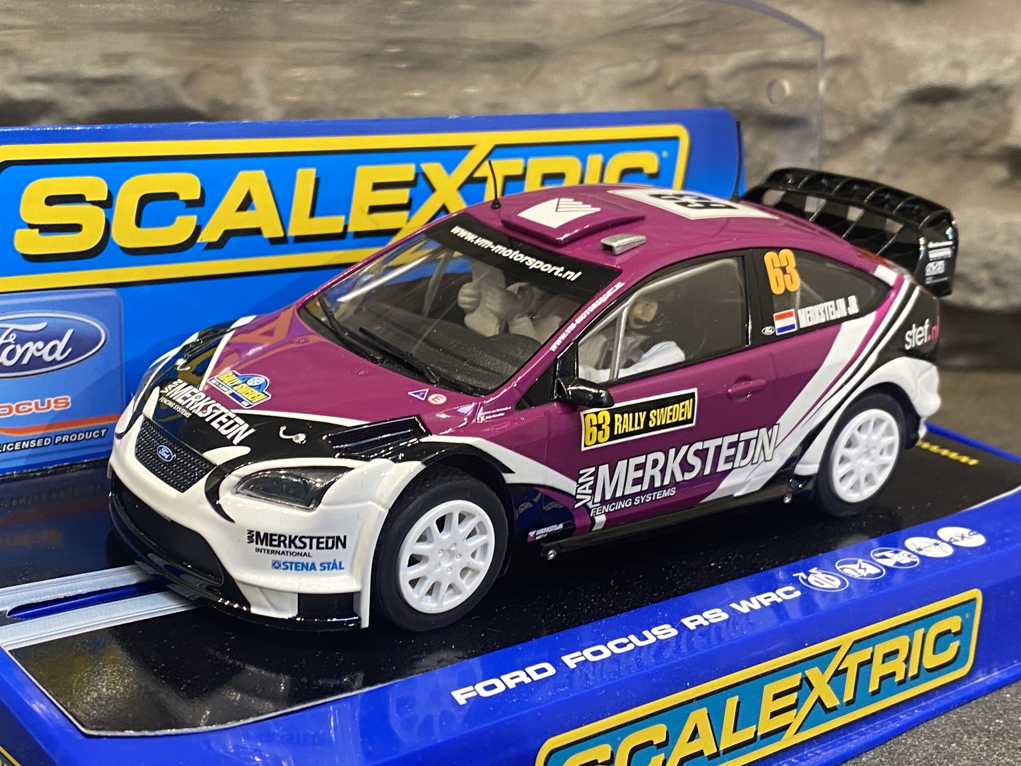 Skala 1/32 Analog Slotcar, Ford Focus RS WRC - Rally Sweden fr Scalextric