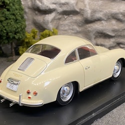 Skala 1/24 Porsche 356, Cream White fr WhiteBox