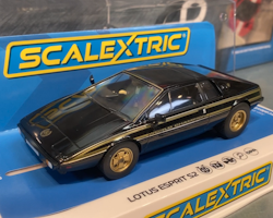 Skala 1/32 An. Scalextric Slot car: Lotus Esprit S2, Black/gold