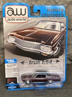 Skala 1/64 AUTO WORLD "Luxury Cruisers" 70' Chevy Impala Custom Coupe Rel.4 Ser.B Lim ed