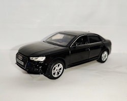 Skala 1/32 Audi A4, Svart från Tayumo