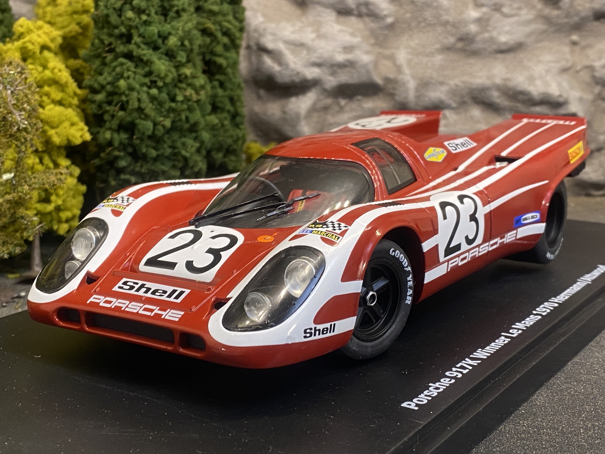 Skala 1/18 Porsche 917K Winner Le Mans 1970, Dark red fr KK-Scale