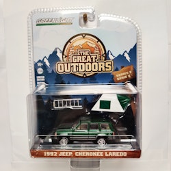 Skala 1/64 Greenlight "The Great Outdoors" 1992 Jeep Cherokee Laredo