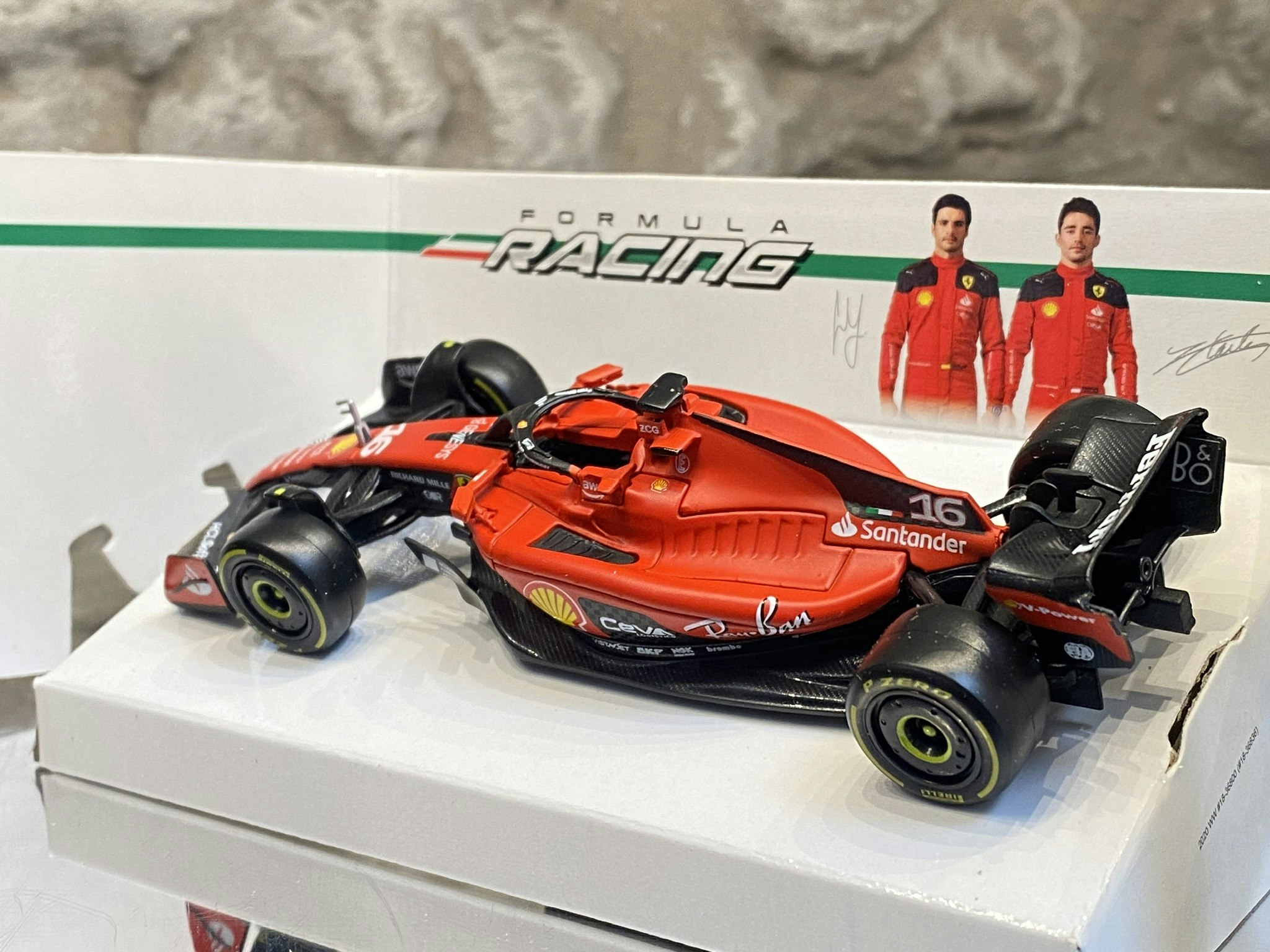 Skala 1/43 - F1 SF23 #16 Sc. Ferrari, C.Leclerc 2023 fr Bburago 36836L