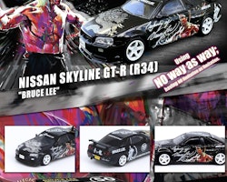 Skala 1/64 Nissan Skyline GTS-R R34, Bruce Lee 50th Anniv. bl fr Inno64/Tiny