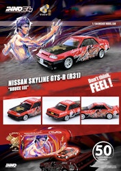 Skala 1/64 Nissan Skyline GT-R R31, Bruce Lee 50th Anniv. Red. fr Inno64/Tiny