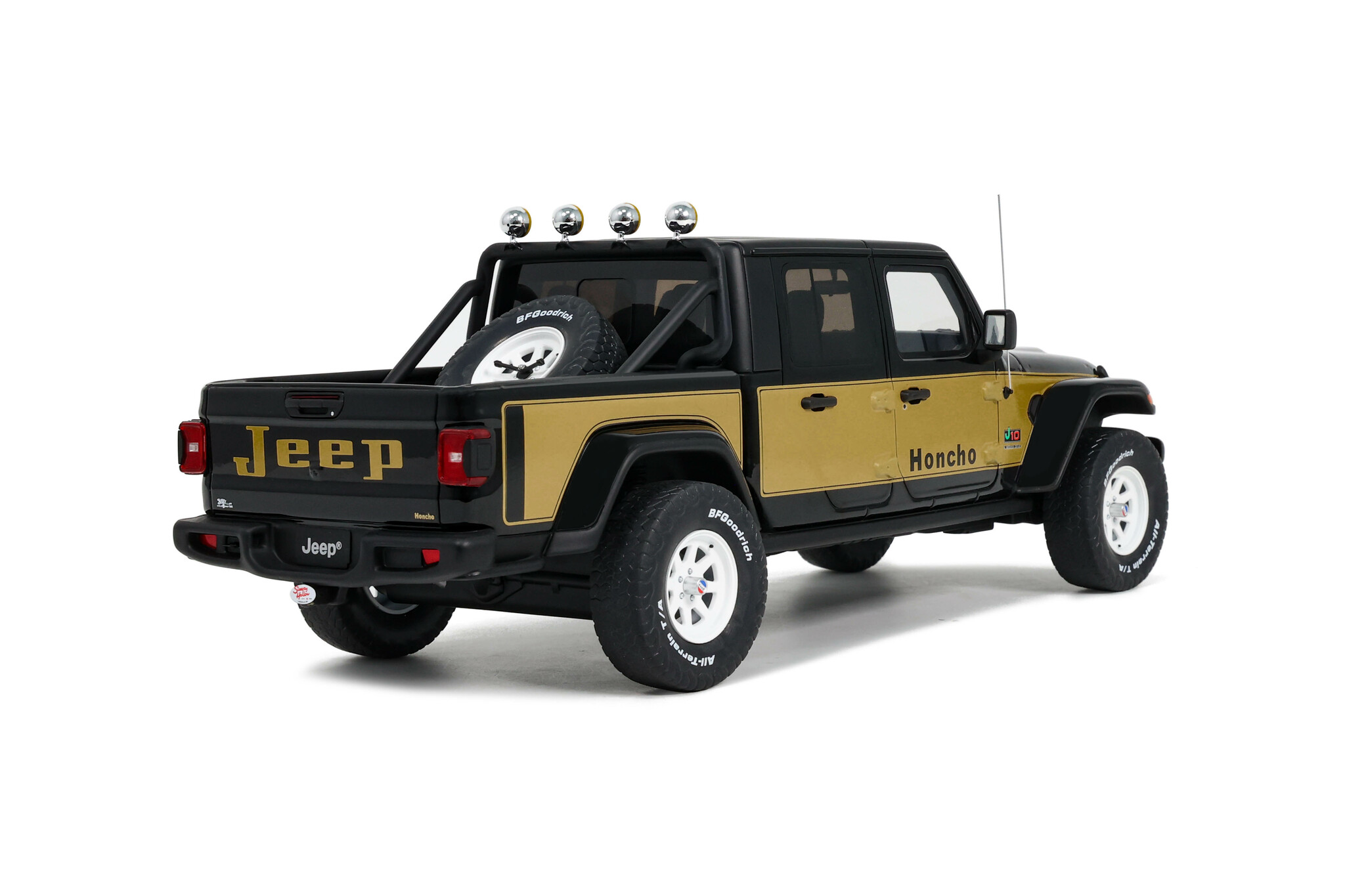 Skala 1/18 Jeep Gladiator Honcho Black 2020 (GT422) fr GT Spirit