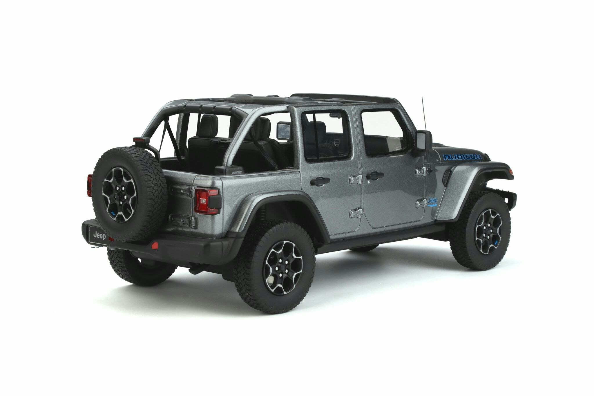 Skala 1/18 Jeep Wrangler 4XE Silver 2022 (GT419) fr GT Spirit