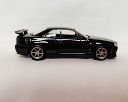 Skala 1/36 Nissan GT-R34 V-Spec II, vänsterstyrd, Svart från Tayumo