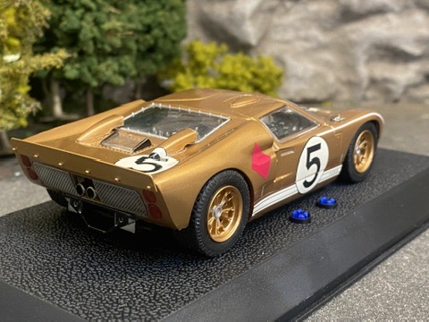 Skala 1/32 Analogue Slotcar - Ford GT40 #5 Le Mans 66 Gold fr Scalextric