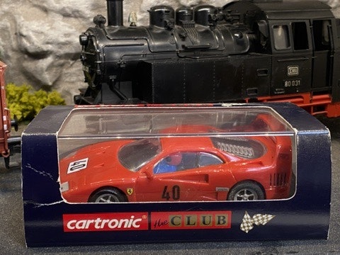 Skala 1/32 Used Analoge slotcar: Ferrrari F40, Red #40 fr Cartronic