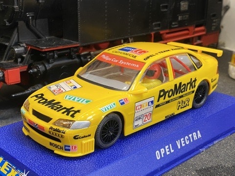 Skala 1/32 Analogue Slotcar - Opel Vectra #20 Pro Markt fr Scalextric