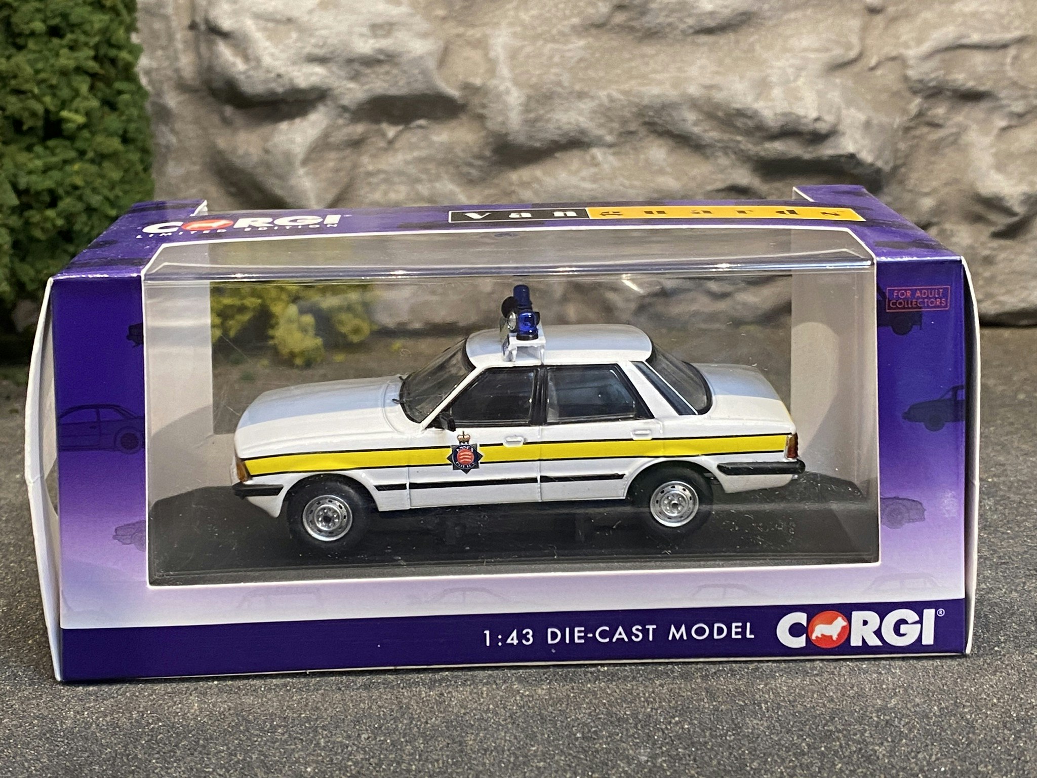 Skala 1/43 Ford Cortina 2.0 GL, Essex Police fr Corgi Vanguards