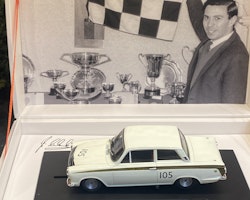 Skala 1/32 An. Slotcar fr Revell: Lotus Cortina, Jim Clark Oulton Park 65'