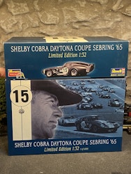 Skala 1/32 An. Slotcar fr Revell: Shelby Cobra Daytona Coupe Sebring 65'