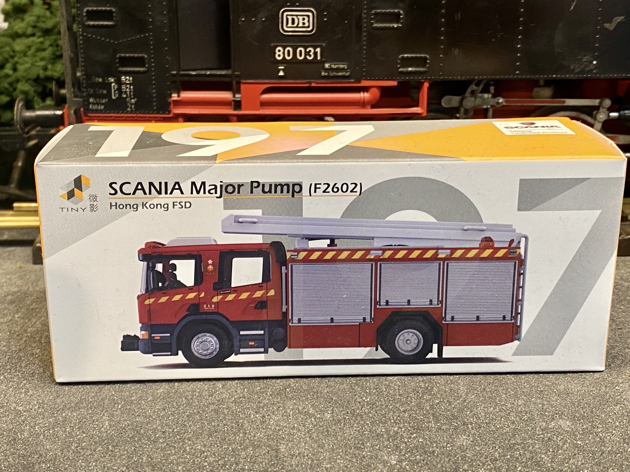 Skala 1/64 (1/76) Scania Major Pump (F 2602) ATC64675 fr Tiny Toys