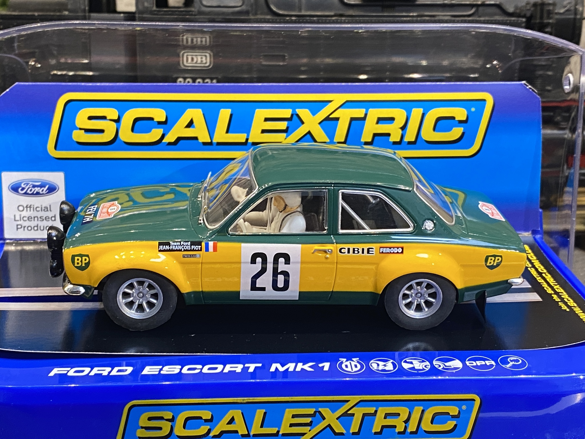 Skala 1/32 An. Slotcar - Ford Escort MKI, MC 70' Green/Yellow fr Scalextric