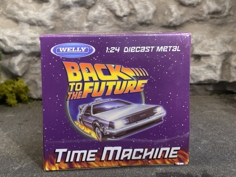 Skala 1/24 1983 DeLorean - Time Machine, Back to the Future I fr Welly