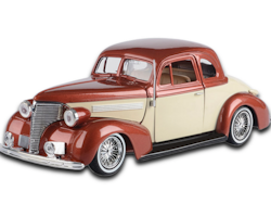 Skala 1/24: Chevrolet Coupe 1939 fr MotorMax "Get Low"