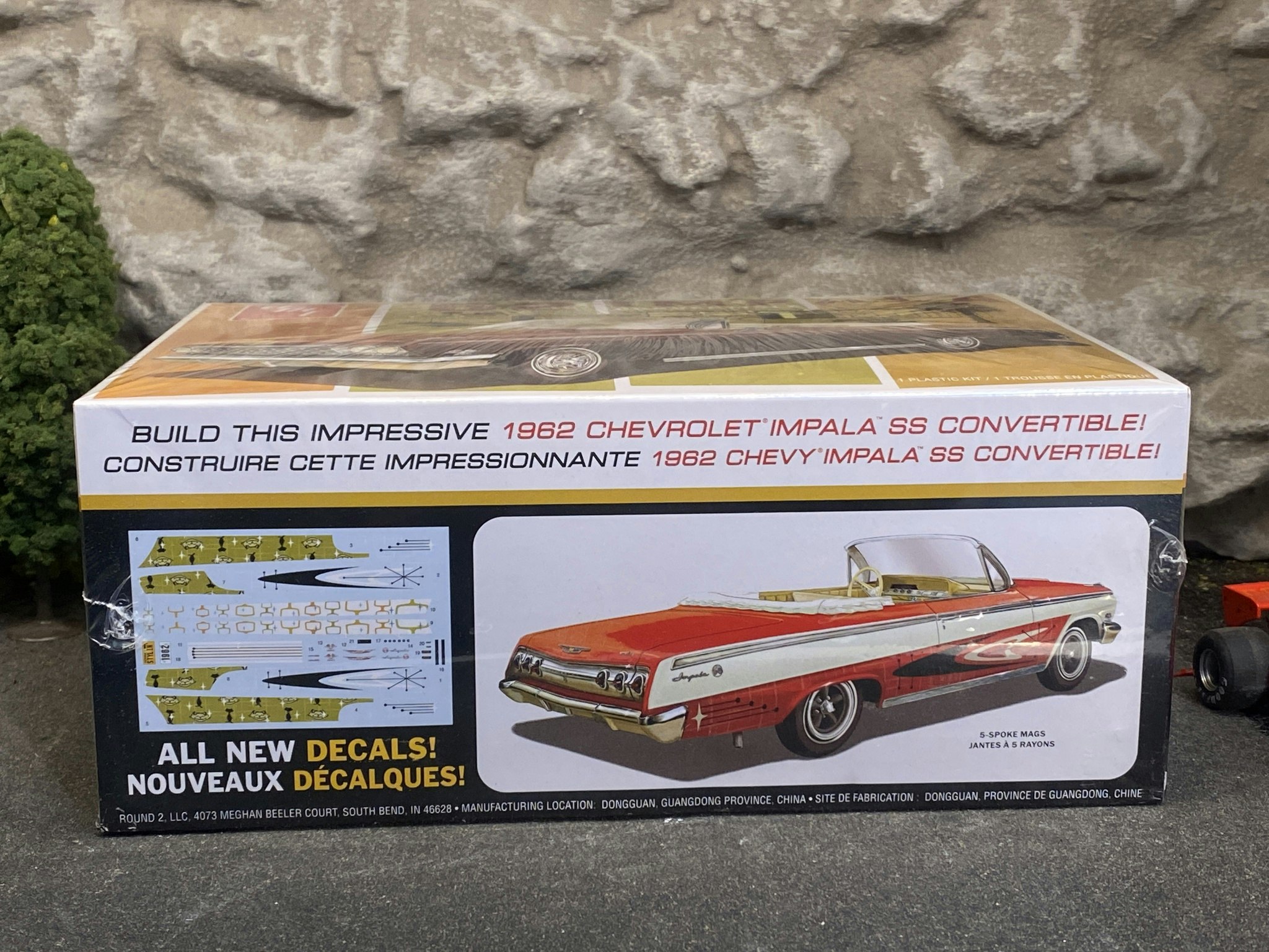 Skala 1/25 - 1962 Impala Covertible plastic model kit fr AMT