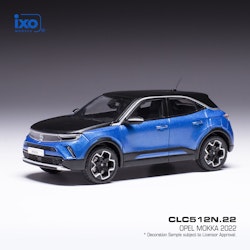 Skala 1/43 Opel Mokka-e 2020, blue/black fr IXO Models
