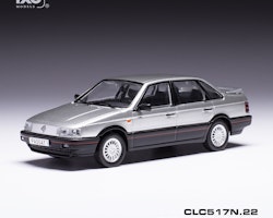 Skala 1/43 Volkswagen Passat GT 1988, Silver fr IXO Models