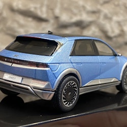 Skala 1/43 Hyundai Ioniq 5, Metallic Light blue fr IXO Models