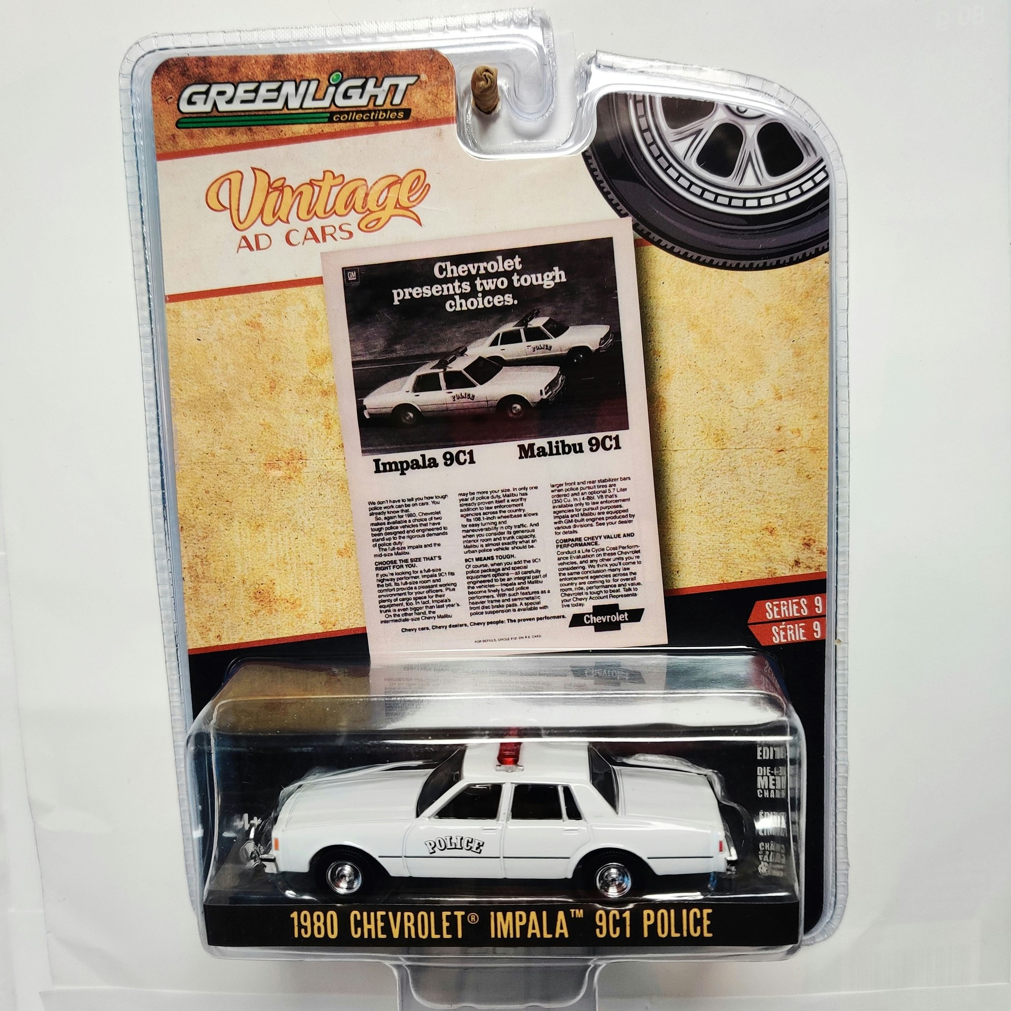 Skala 1/64 Greenlight "Vintage AD Cars" 1980 Chevrolet Impala 9C1 Police Ser.9