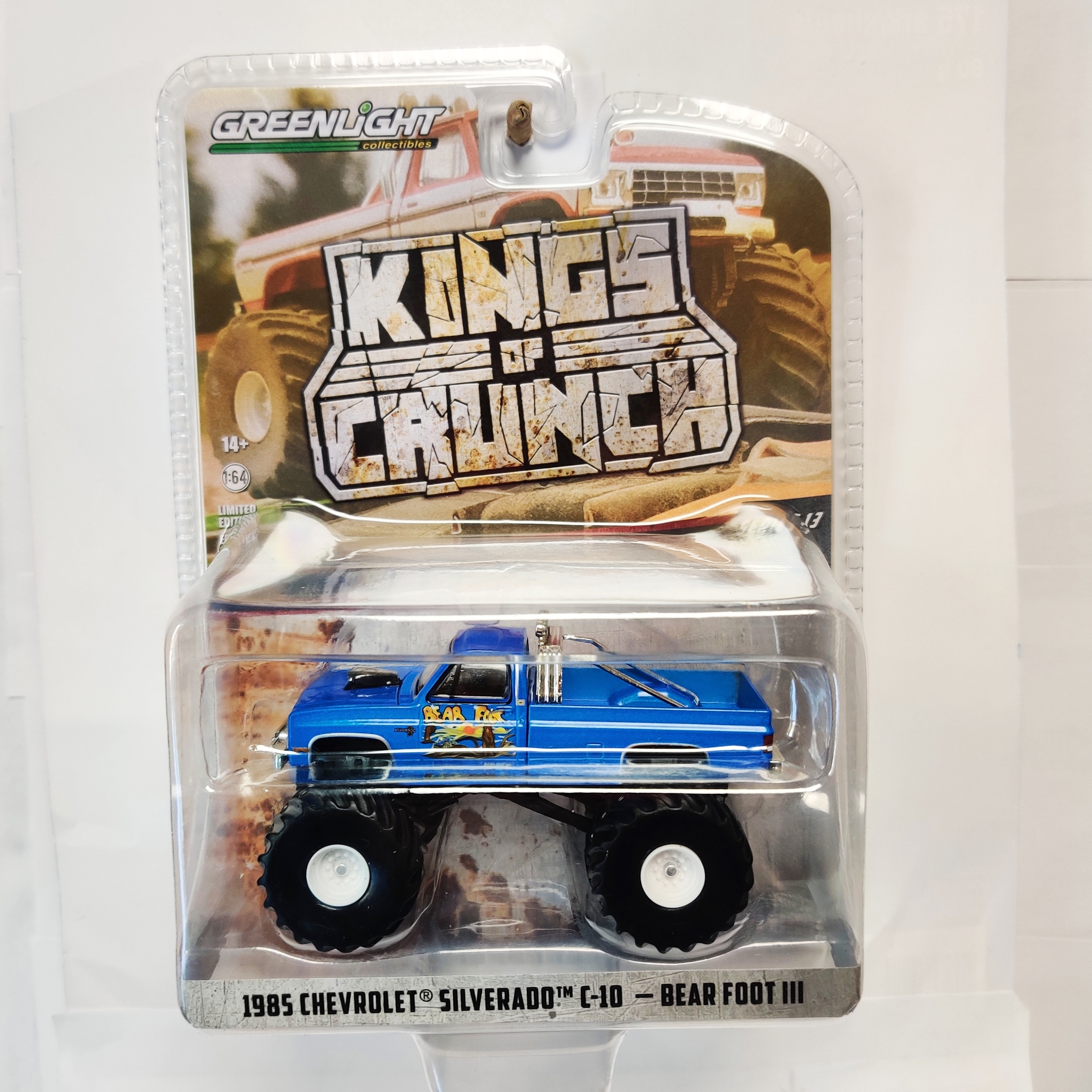 Skala 1/64 Greenlight "Kings of Crunch" 1985 Chevrolet Silverado C-10 - Bear Foot III
