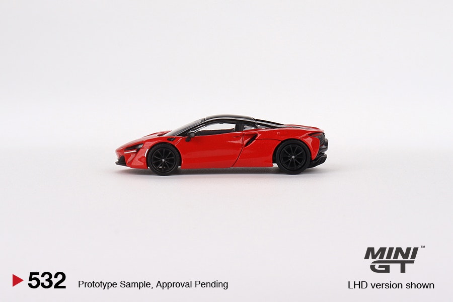 Skala 1/64 McLaren Artura, Vermillion Red LHD (532) fr MINI GT